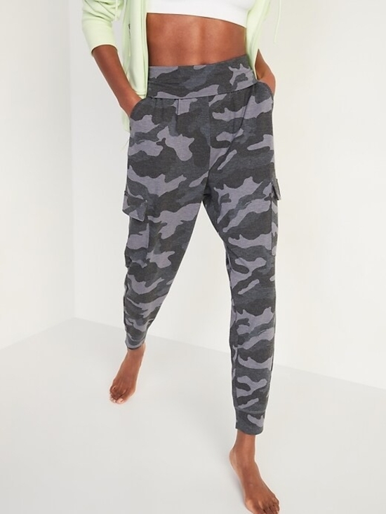 Old Navy Pants - Old Navy Green Camouflage Cargo Jogger Pants